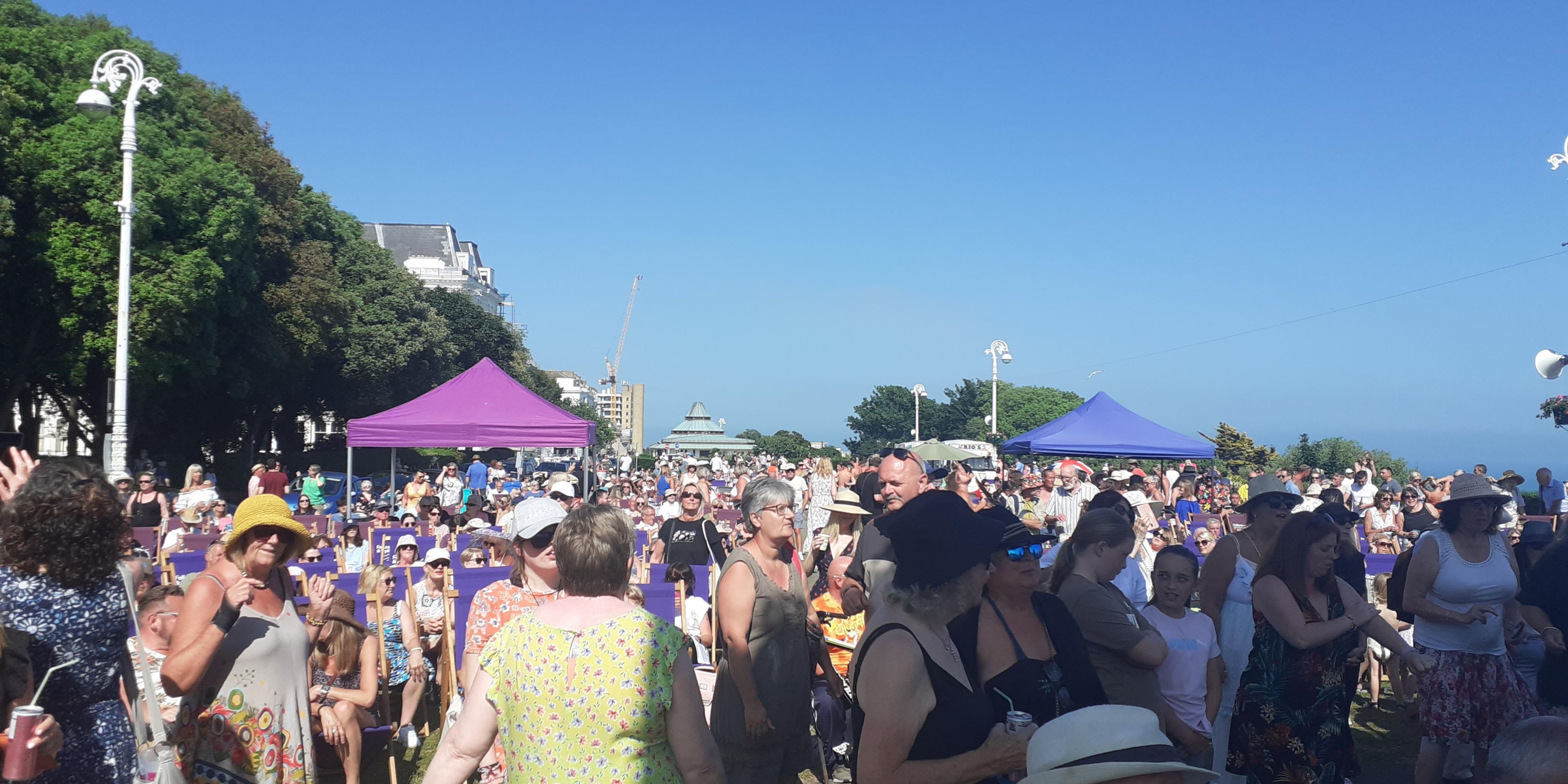 Welcome to music at the Folkestone Bandstand. Every Saturday and Sunday from 7th June – 14th September, 2.30-4.30pm unless otherwise stated. Enjoy traditional bandstand entertainment include brass, silver and concert bands and discover a range of different genres with live music, including Tribute Bands & International Dj's