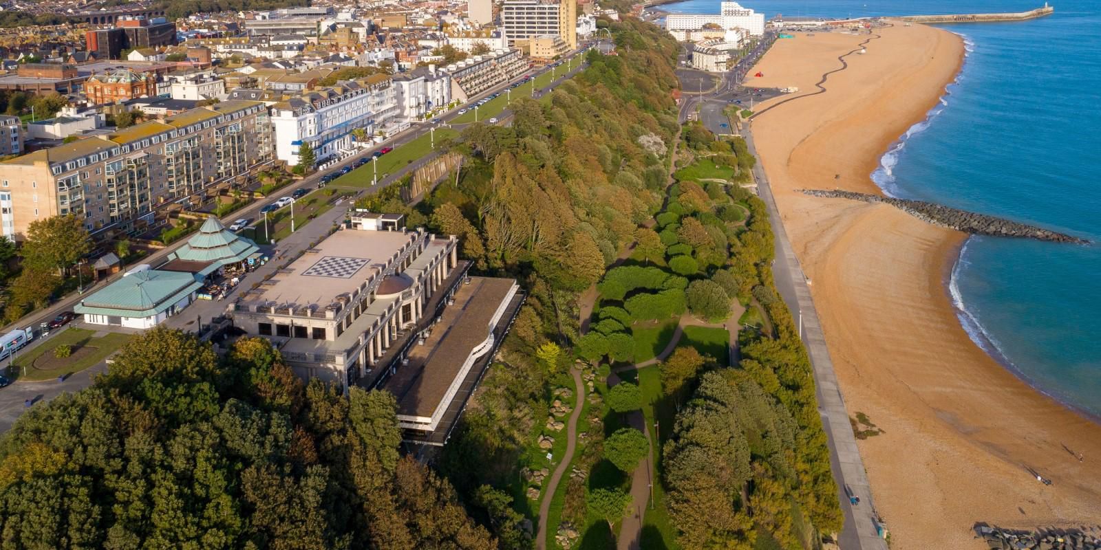 Situated in the town of Folkestone, Leas Cliff Hall is a stunning multi-functional venue that has been in operation since 1927. Boasting incredible cliff-top views over the English Channel, this versatile live entertainment and functions venue is beloved by all who visit. 