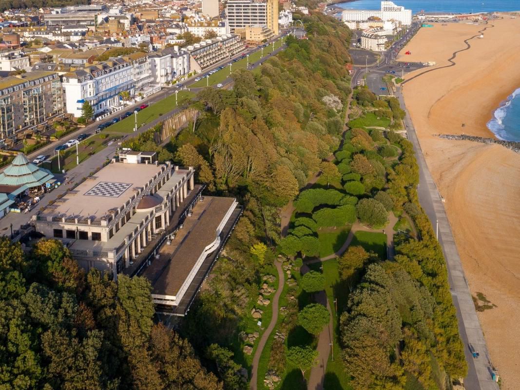 Situated in the town of Folkestone, Leas Cliff Hall is a stunning multi-functional venue that has been in operation since 1927. Boasting incredible cliff-top views over the English Channel, this versatile live entertainment and functions venue is beloved by all who visit. 