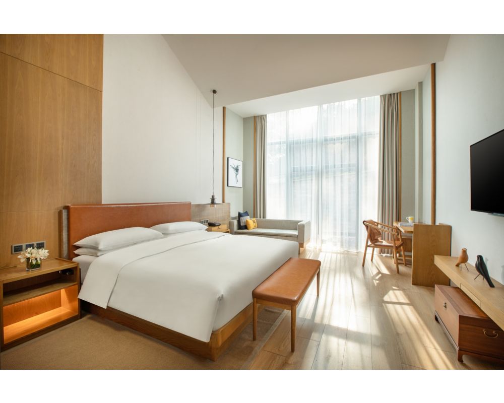 Standard Queen Bed