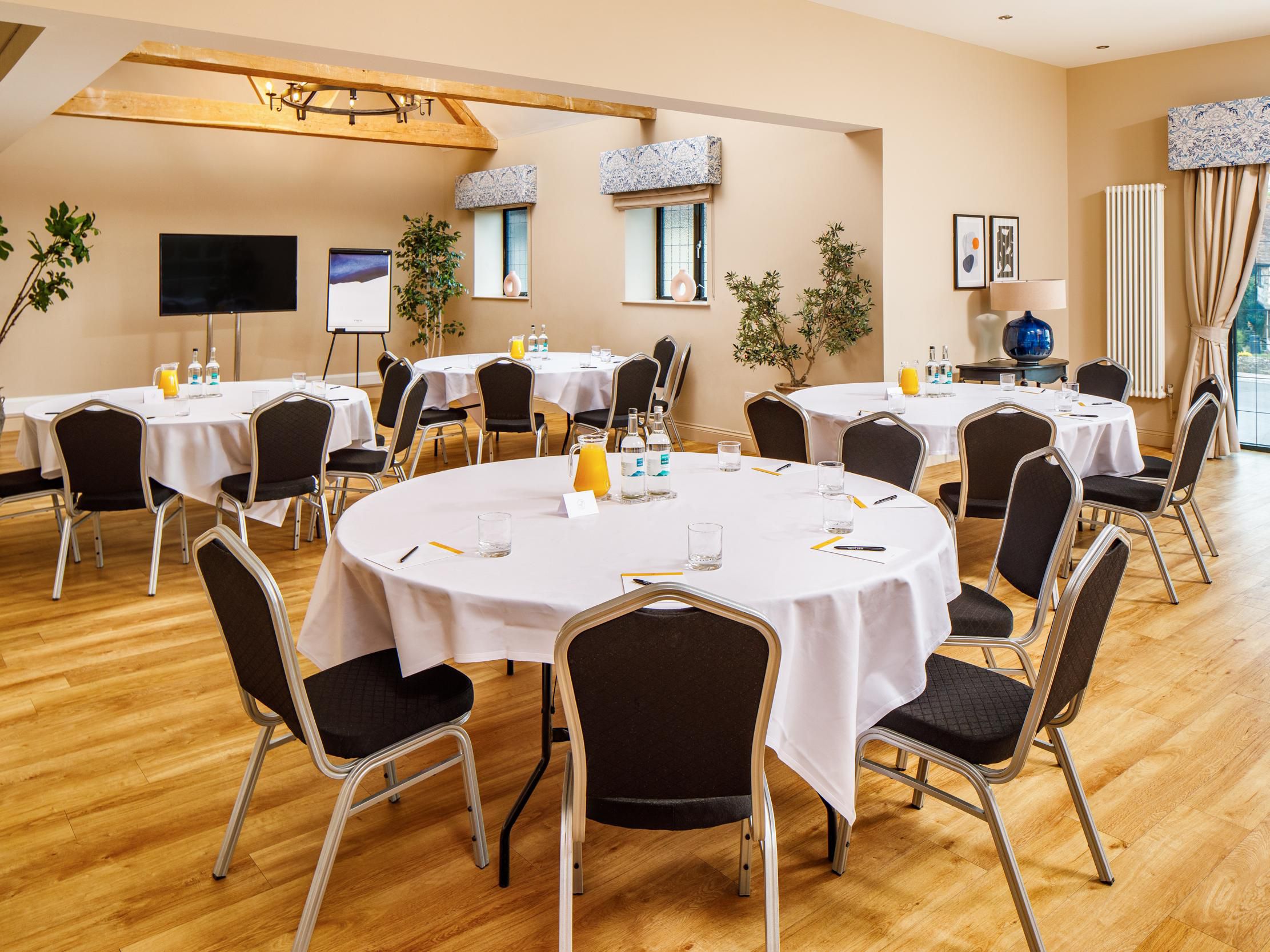 Located just an hour away from London, we offer 6 flexible function spaces from board meetings of 10 to conference and events for up to 200, our event planners will take care of all the details of your meeting, conference or team building event. 