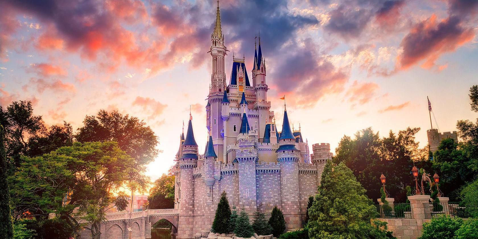 We offer transportation to all Disney Theme Parks. Reservations are require, please inquire at the front desk to learn more.