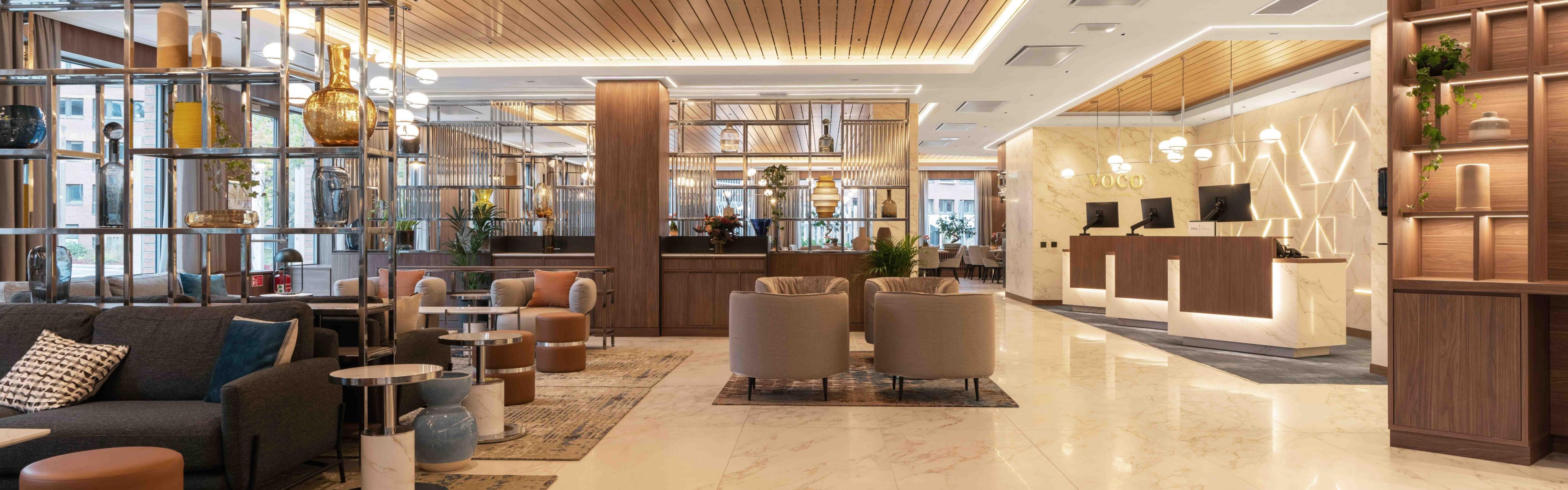 $hotelInfo.mediaDetails.welcomePhotos.primaryPhoto.caption}