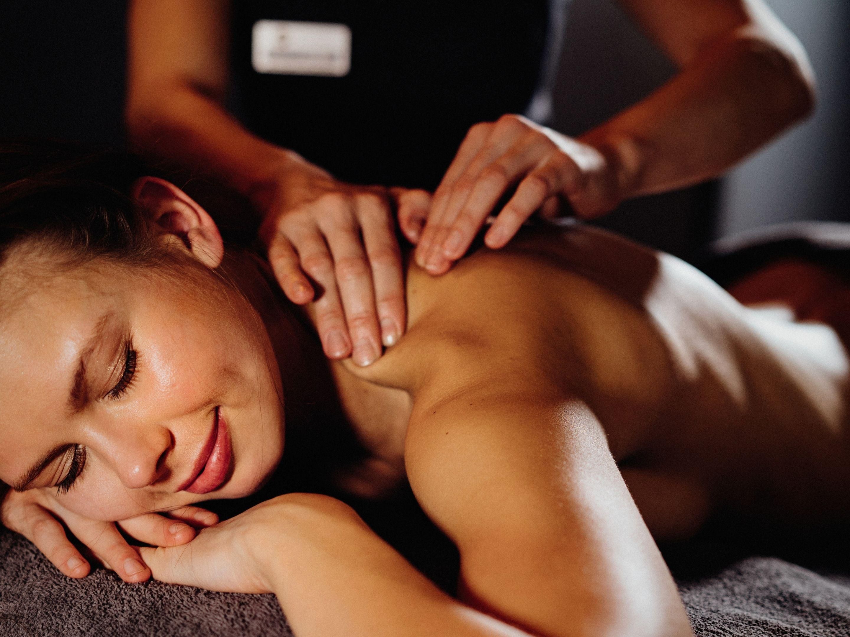 A little time for you! Because even well-travelled souls deserve a quiet moment to slow down. Book directly at our spa reception or drop us an email