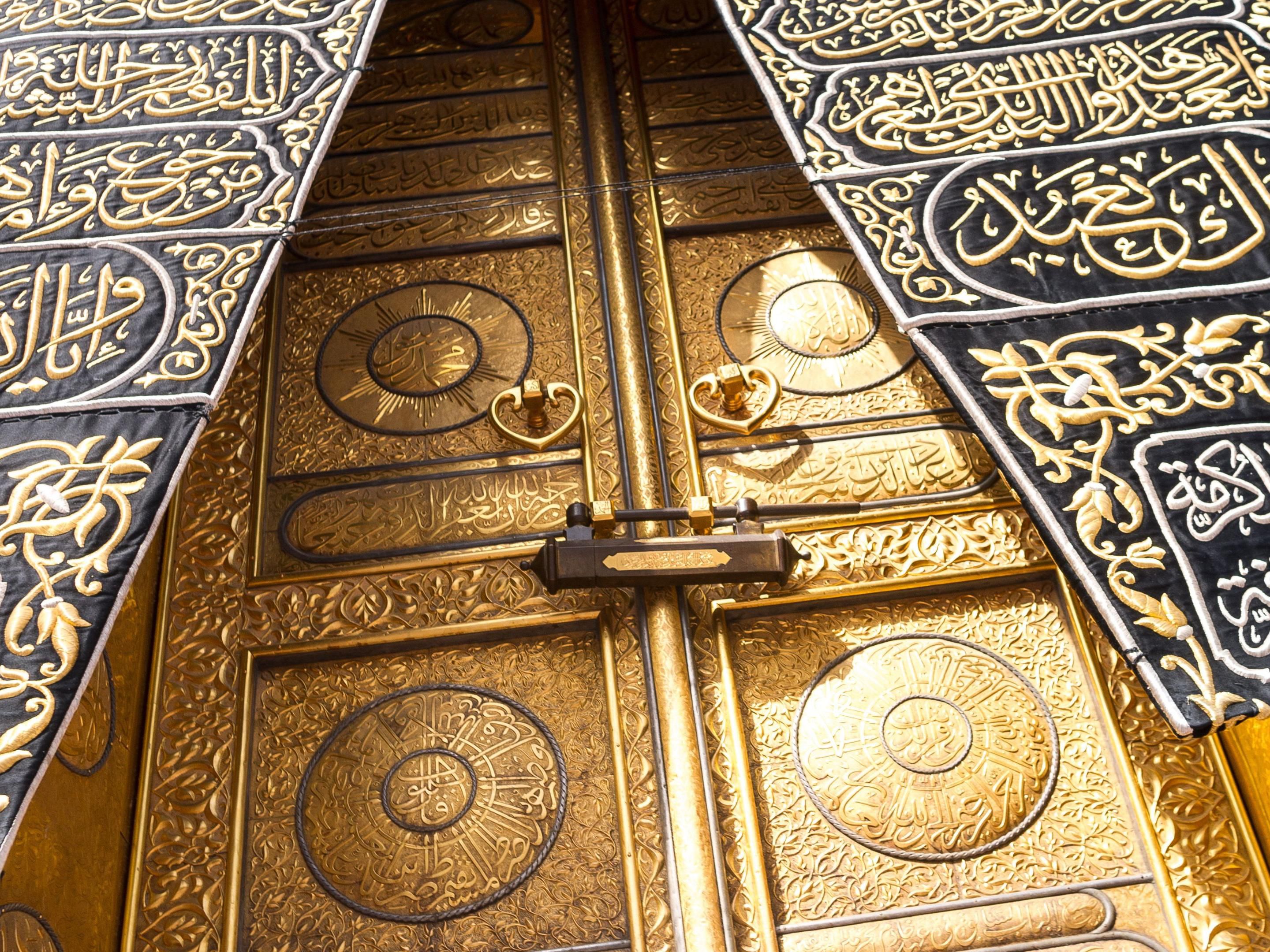 Your Ultimate Umrah Experience