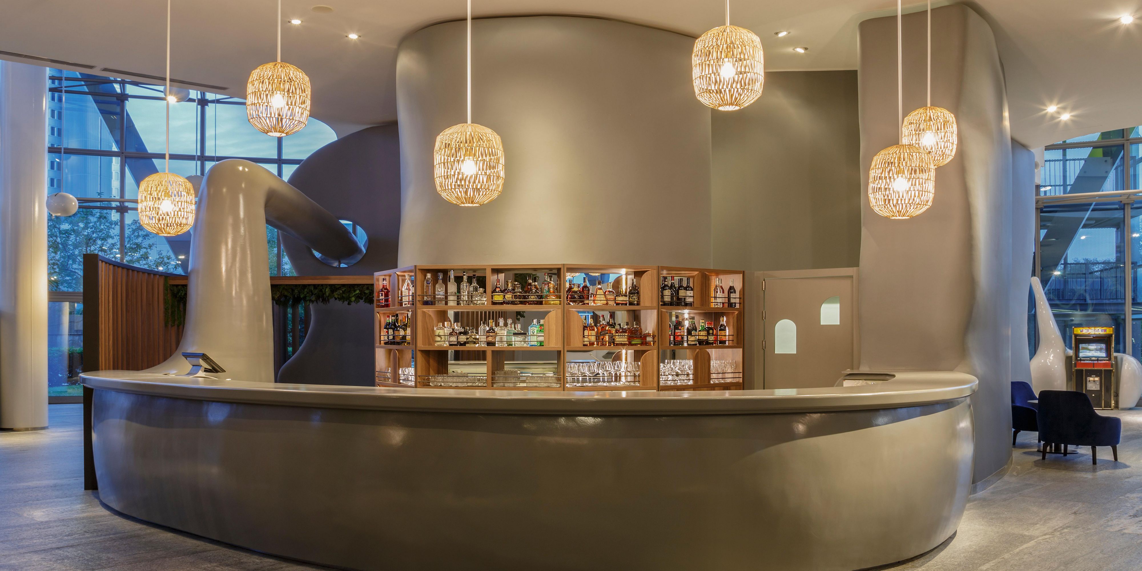 After a day spent on meetings or sightseeing, loosen up and enjoy a well-deserved break with a drink at our bar and a challenge in our gaming area. Pick your drink from our list of skillfully selected wines and spirits or let our expert bartenders take care of your favourite cocktail!