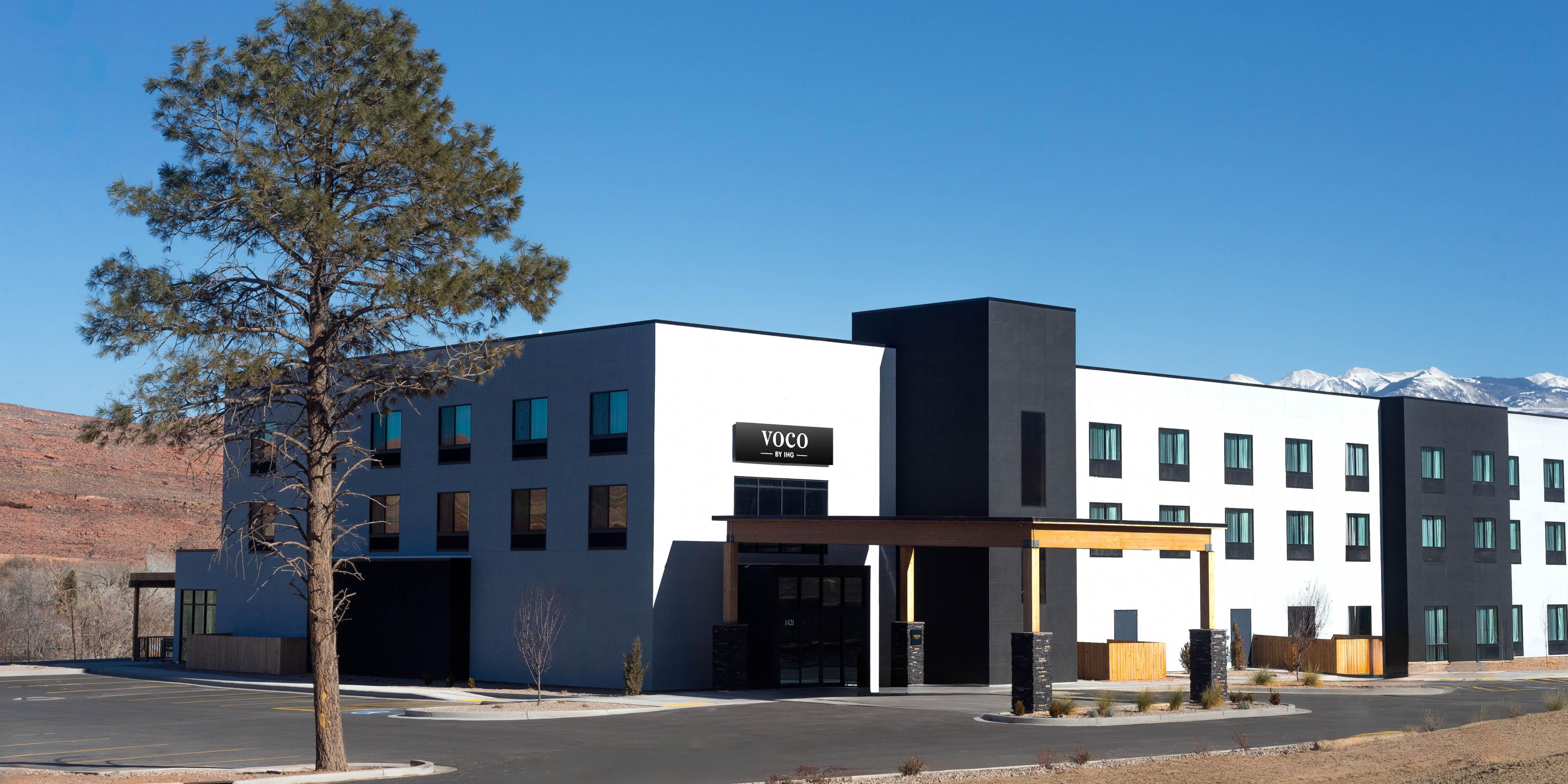 From an inviting indoor pool and hot tub to premium bedding and free Wi-Fi, voco Moab is designed with your comfort in mind. Enjoy mountain views, a 24/7 fitness center, and convenient in-room features like La Colombe coffee makers and mini-fridges. Whether you’re here for adventure or relaxation, we’ve got the little details covered.