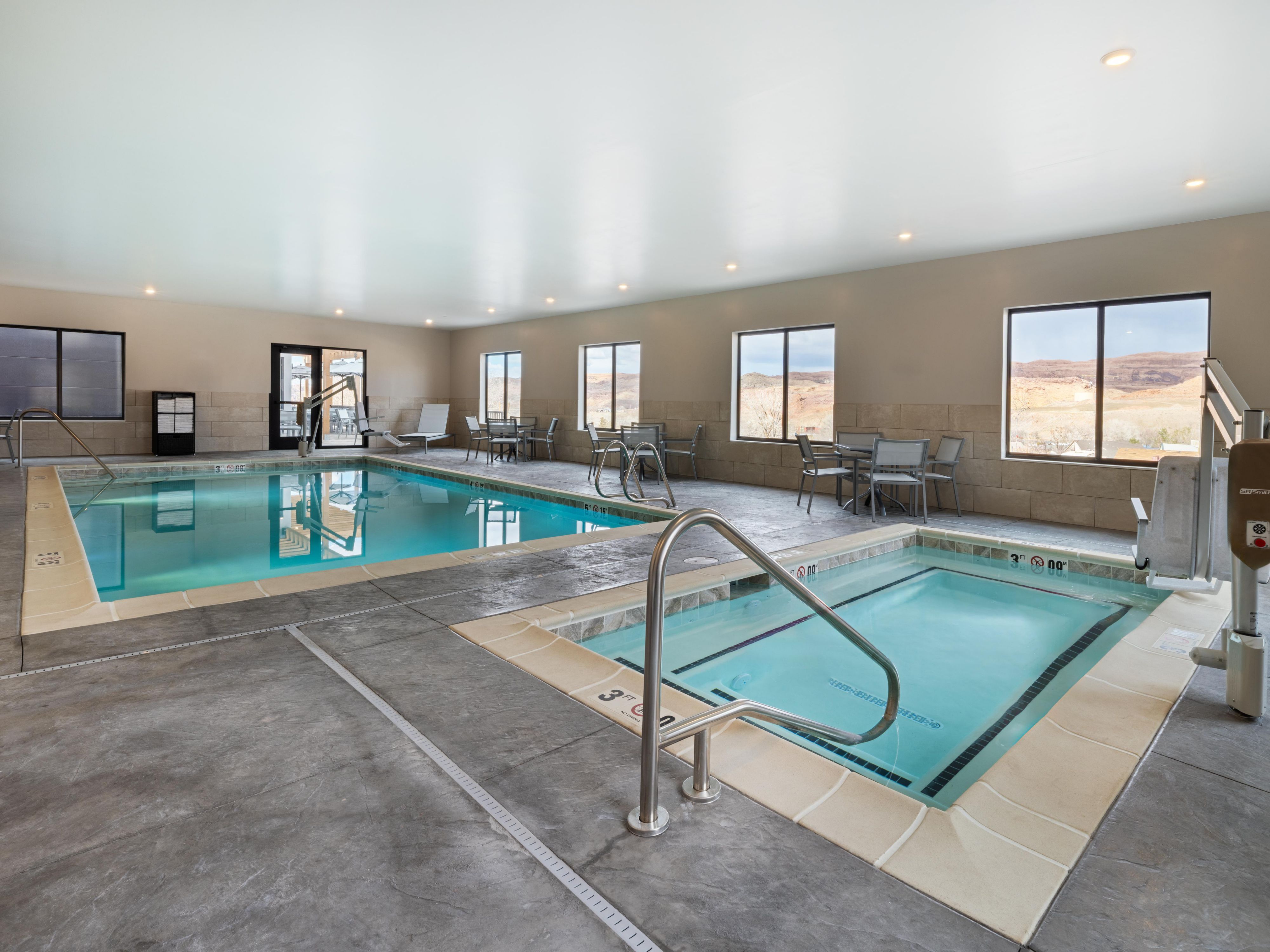Cool off or relax your muscles in the indoor pool and hot tub, ideal after hiking or biking Moab’s rugged trails.