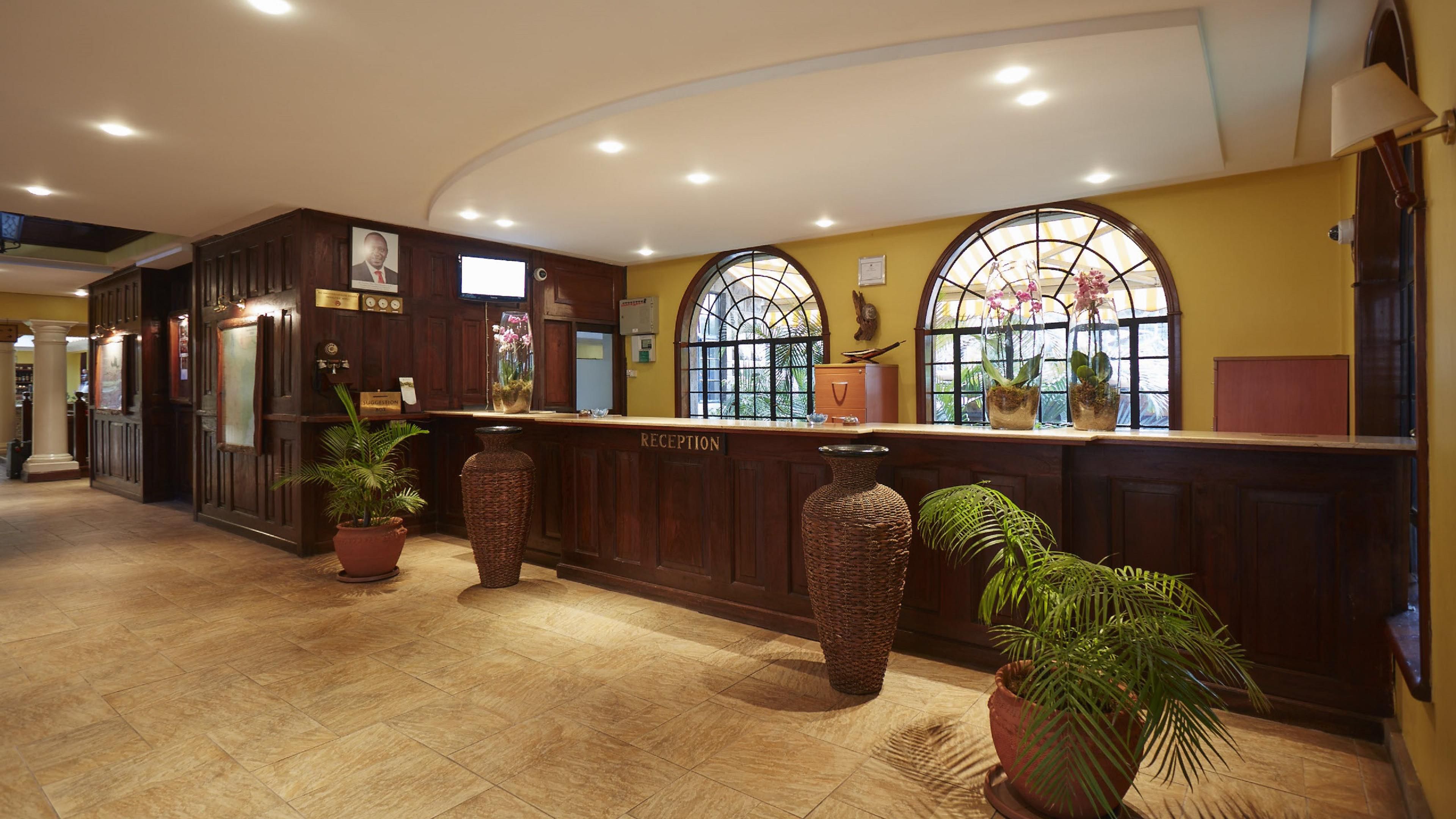 Ngoại thất khách sạn