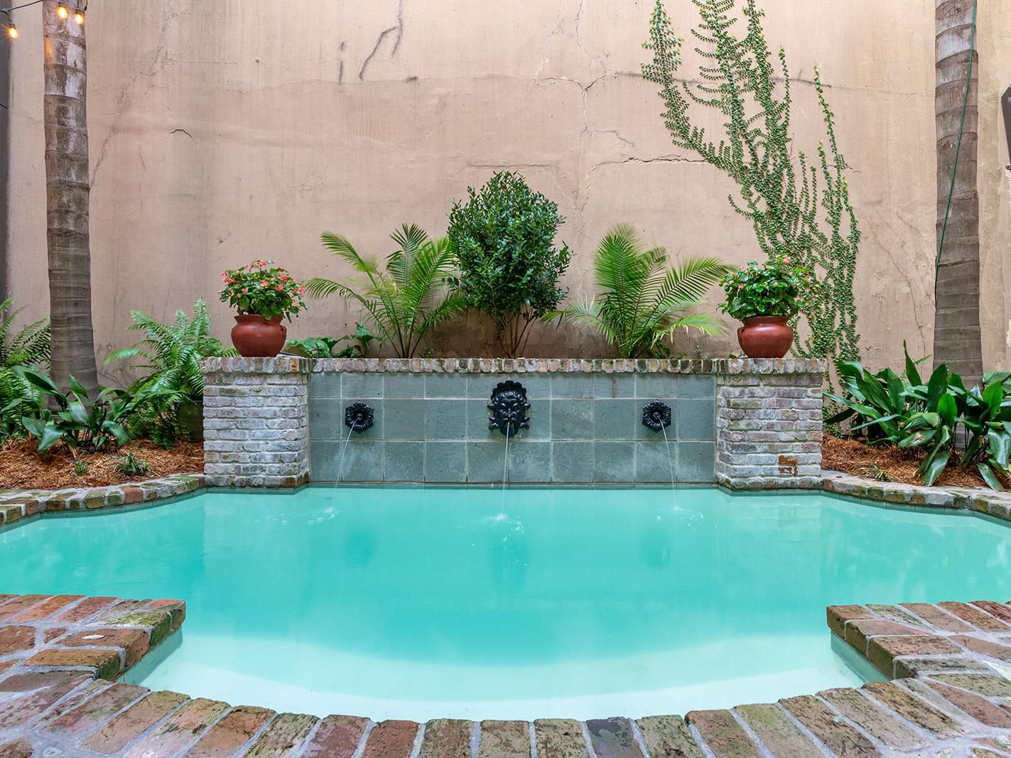 Enjoy our outdoor dipping pool