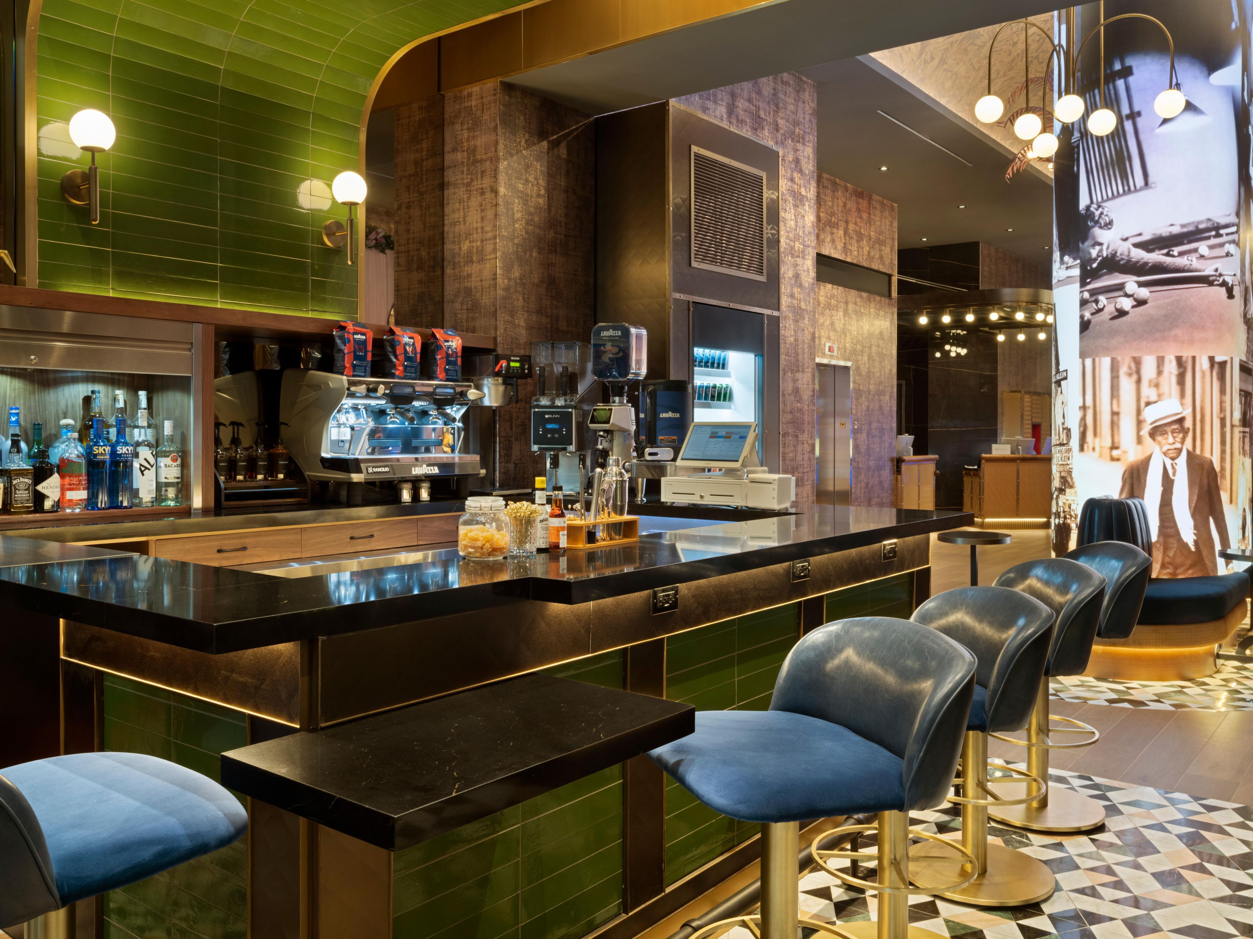 Lobby Bar