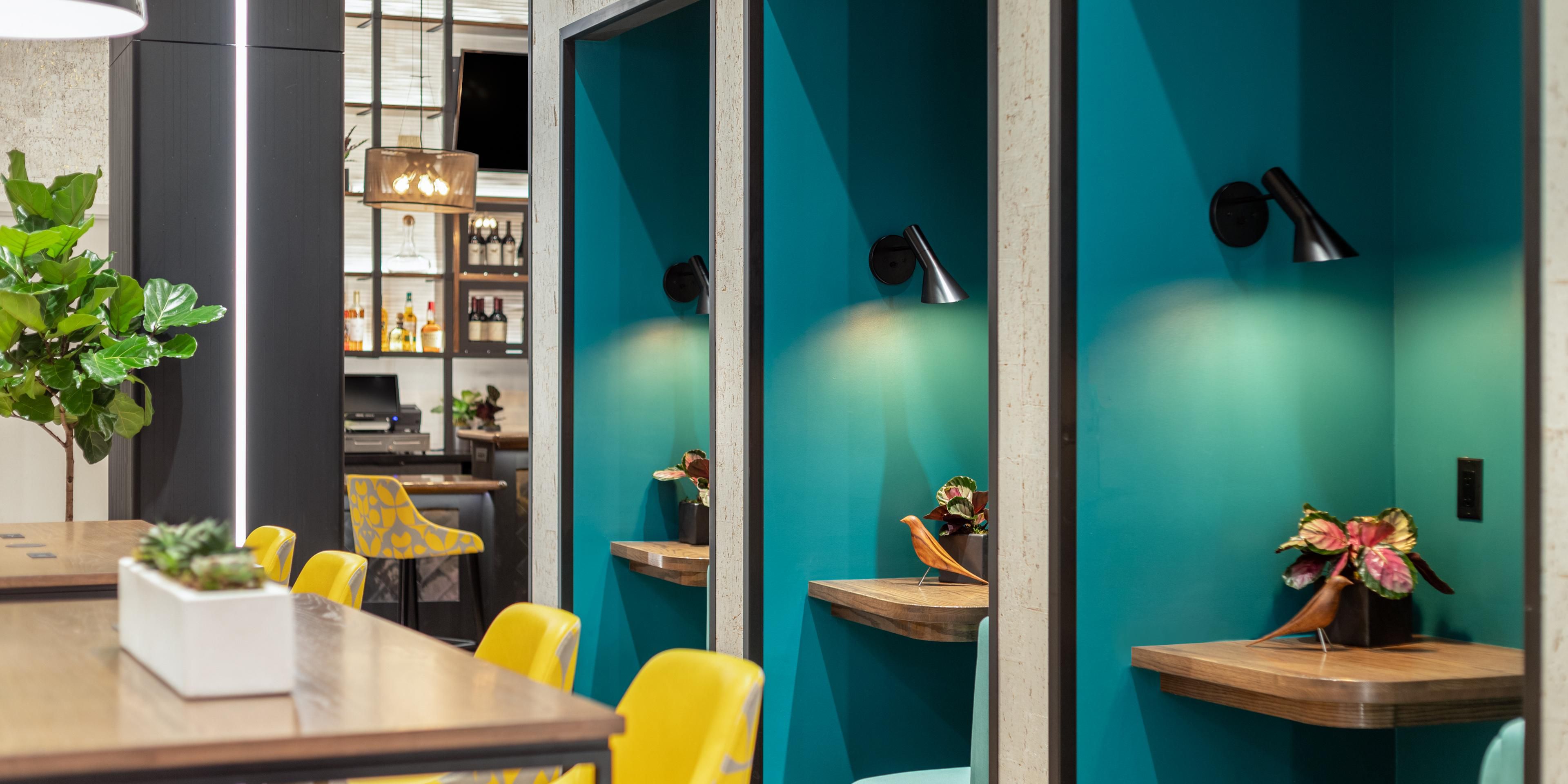 The Finches Den booths