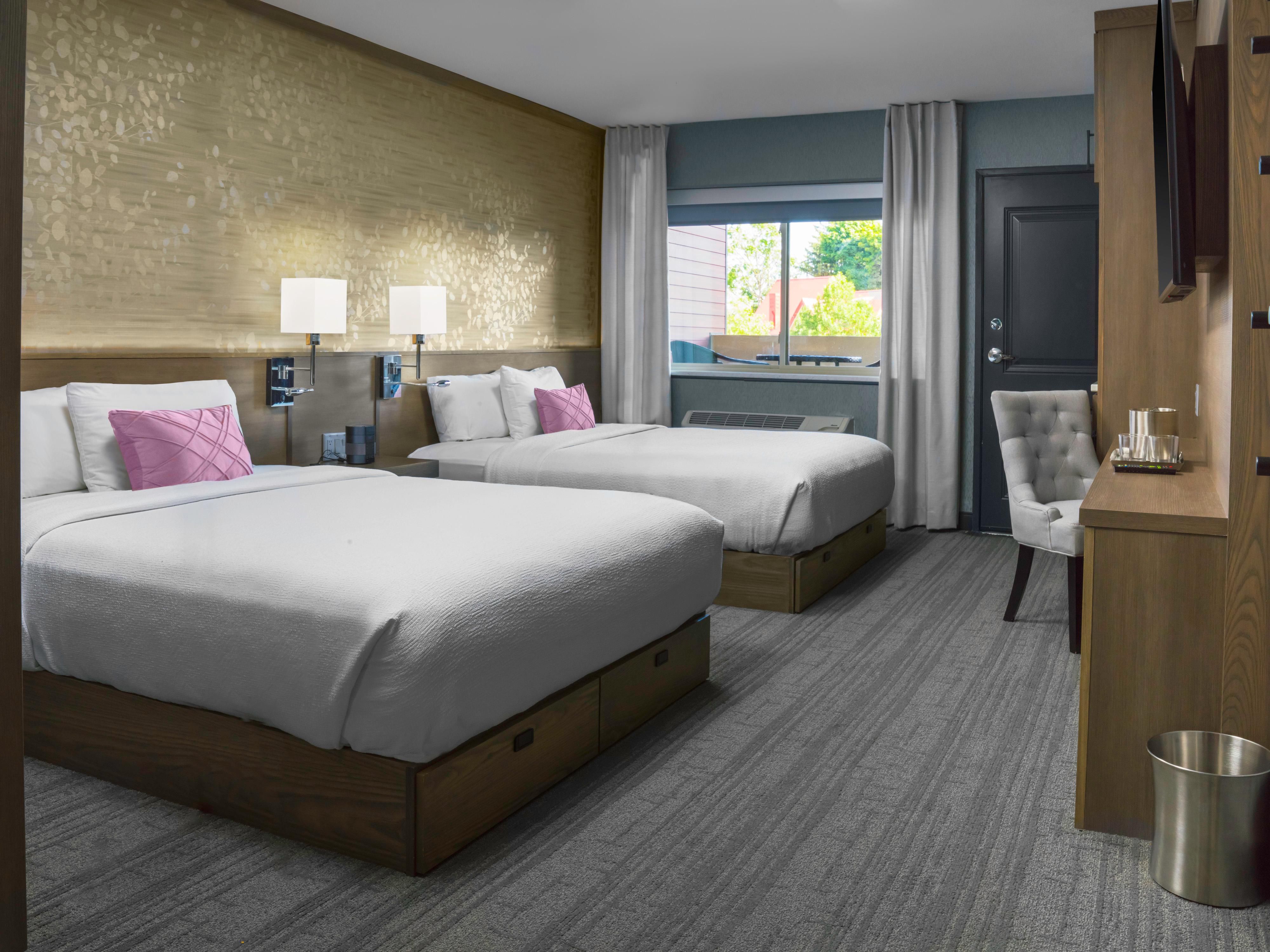 Upgrade your stay in one of our premium rooms, featuring spacious layouts and private balconies. Relax as you take in breathtaking views and enjoy added comforts designed to elevate your experience. Whether you're unwinding after a day of adventure or planning a romantic getaway, these rooms offer the perfect retreat.