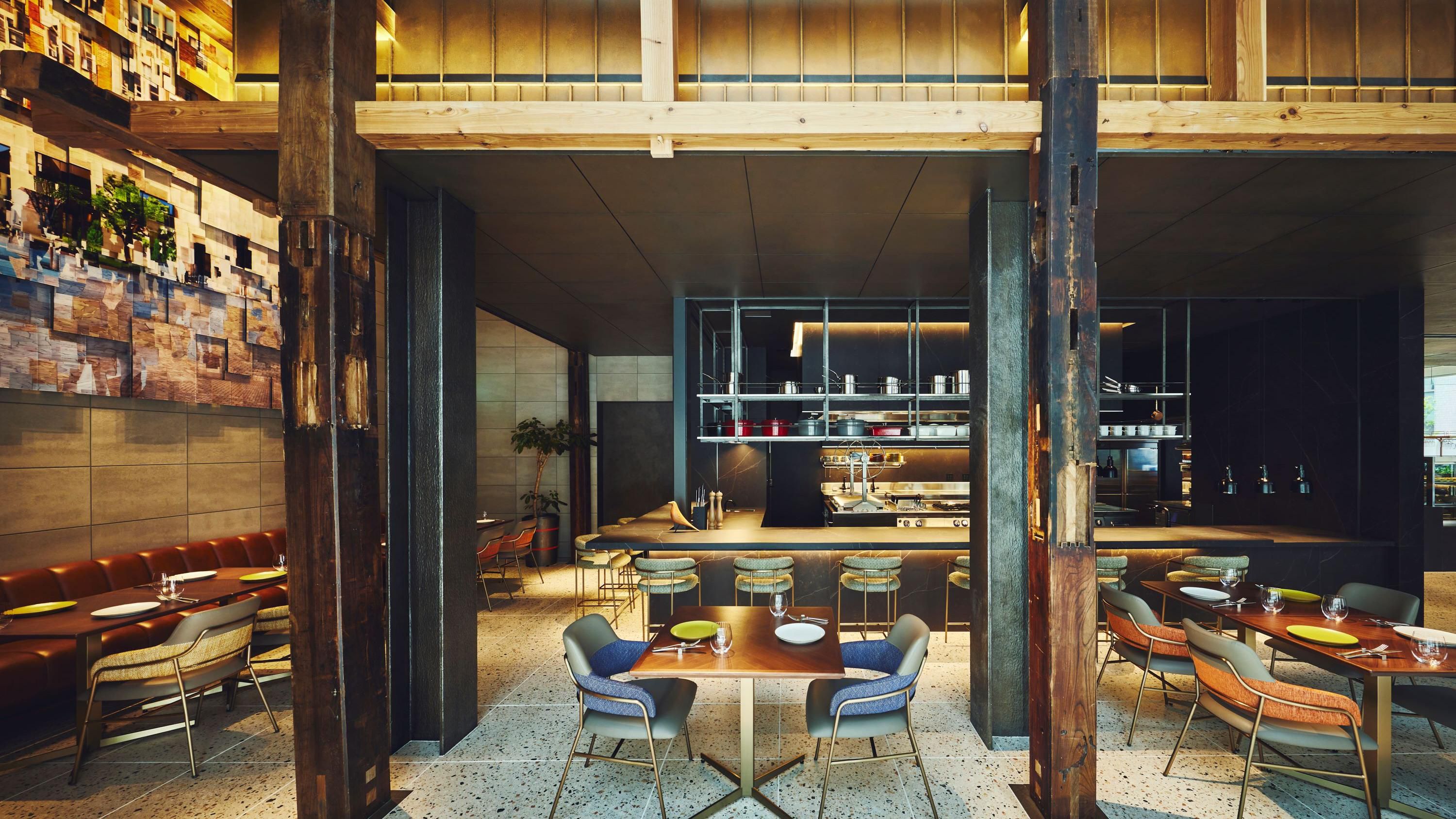 Western Grill Restaurant 「LOKAL HOUSE」