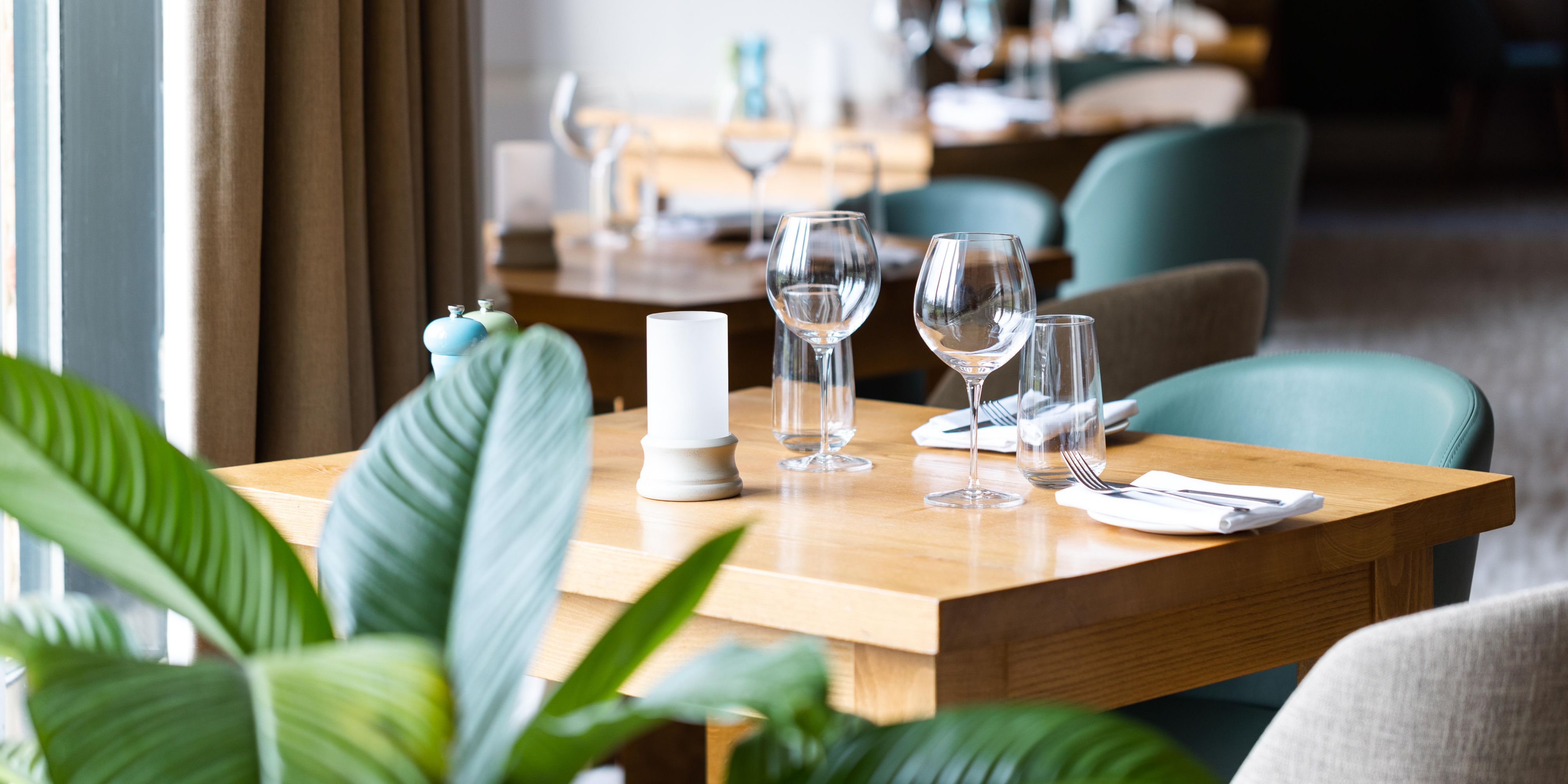 Discover gifts that will never go out of style, from overnight stays to dining experiences. Give someone special a luxury gift experience from our specially curated selection of gift vouchers.