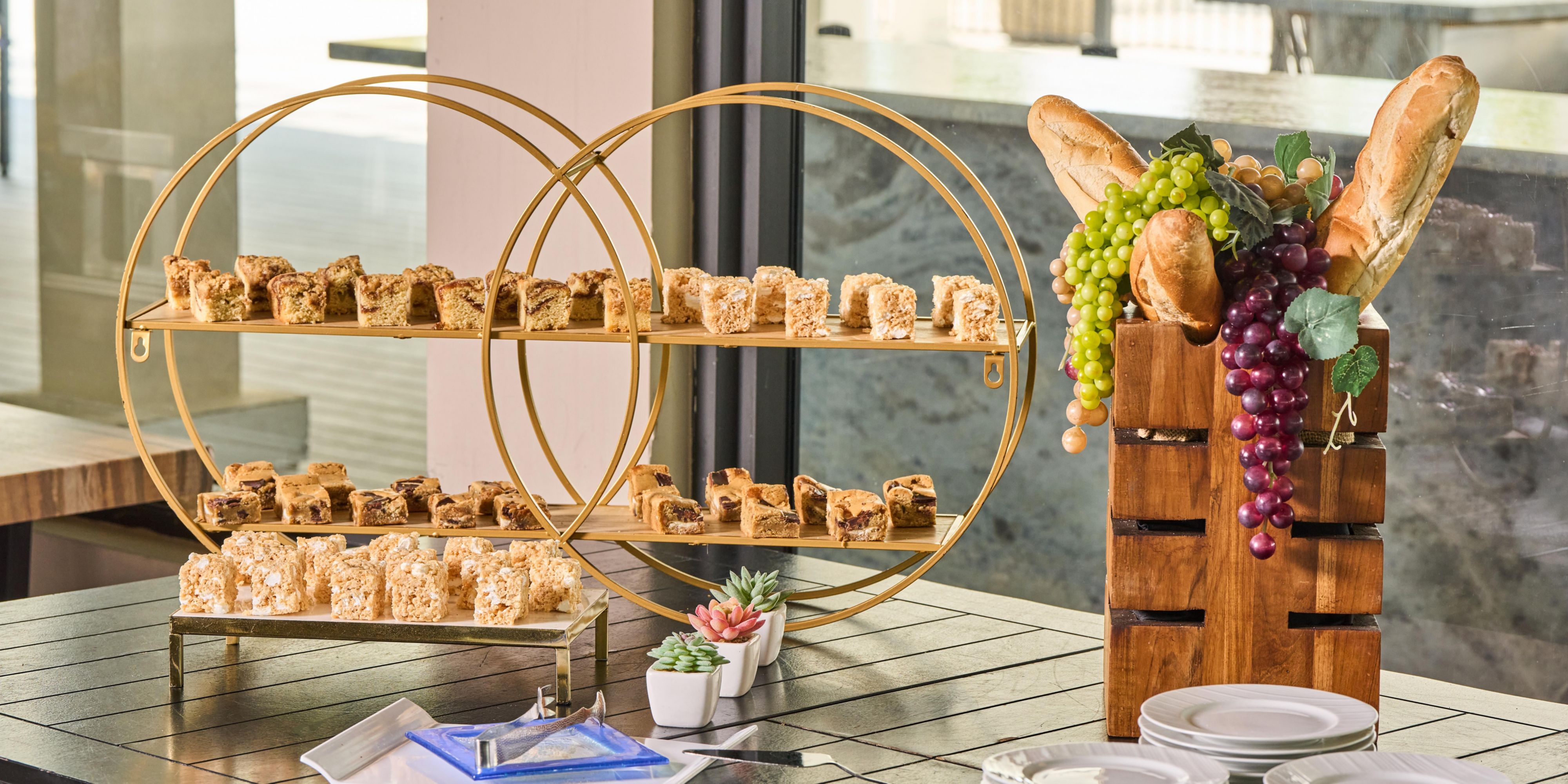 Food display for all inclusive resort