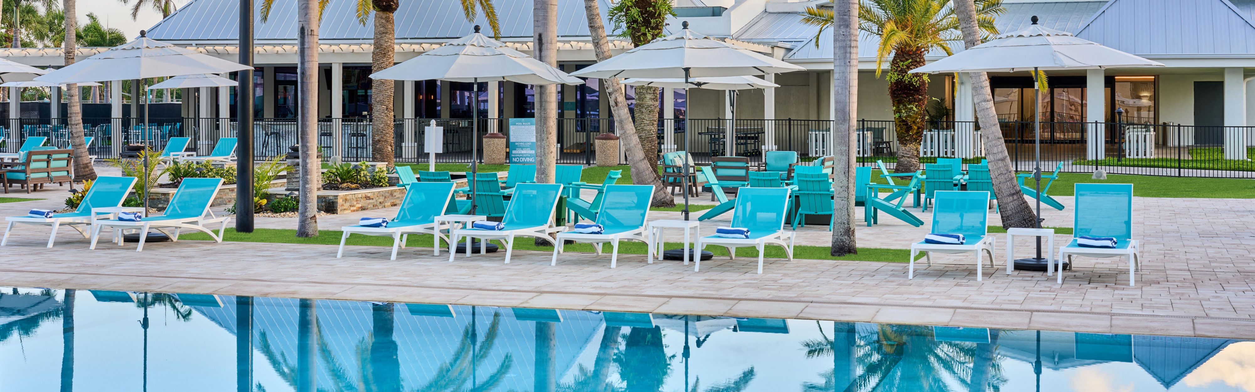 $hotelInfo.mediaDetails.welcomePhotos.primaryPhoto.caption}