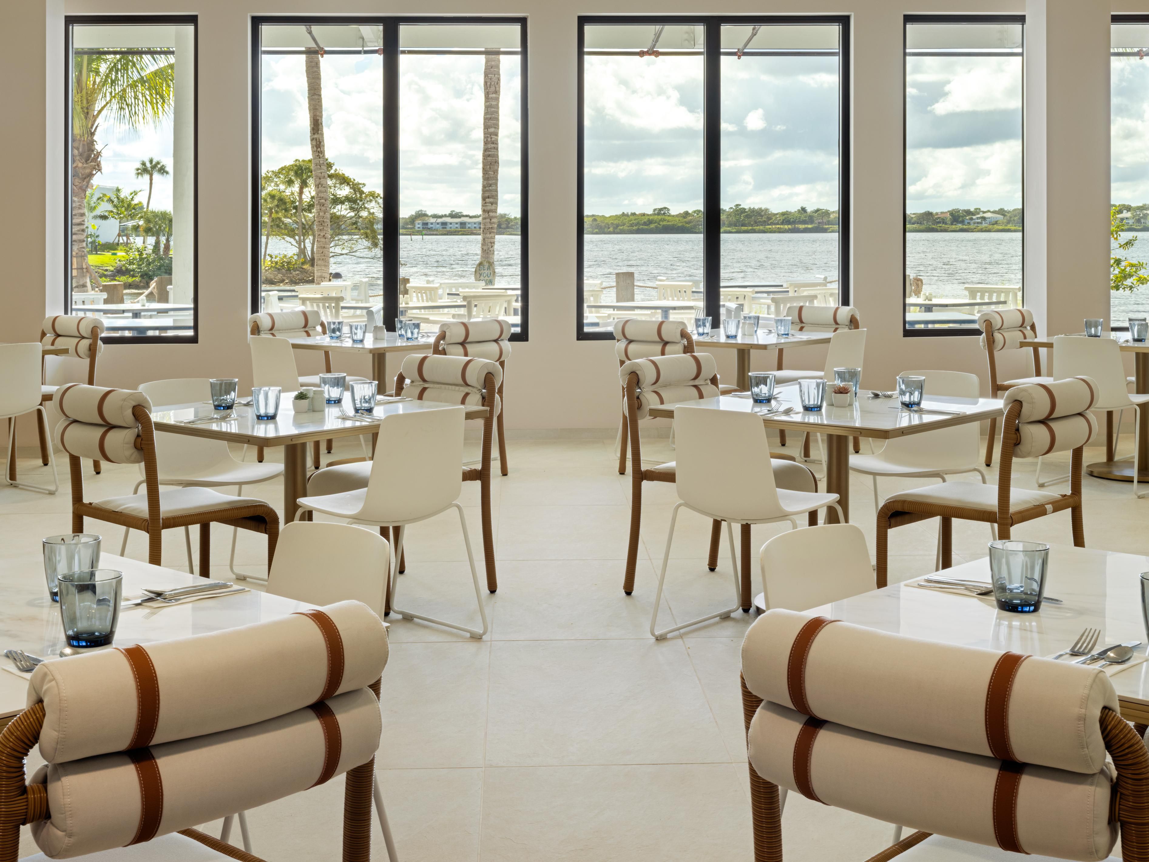 Dine riverside at one of our bright, breezy resort restaurant.
