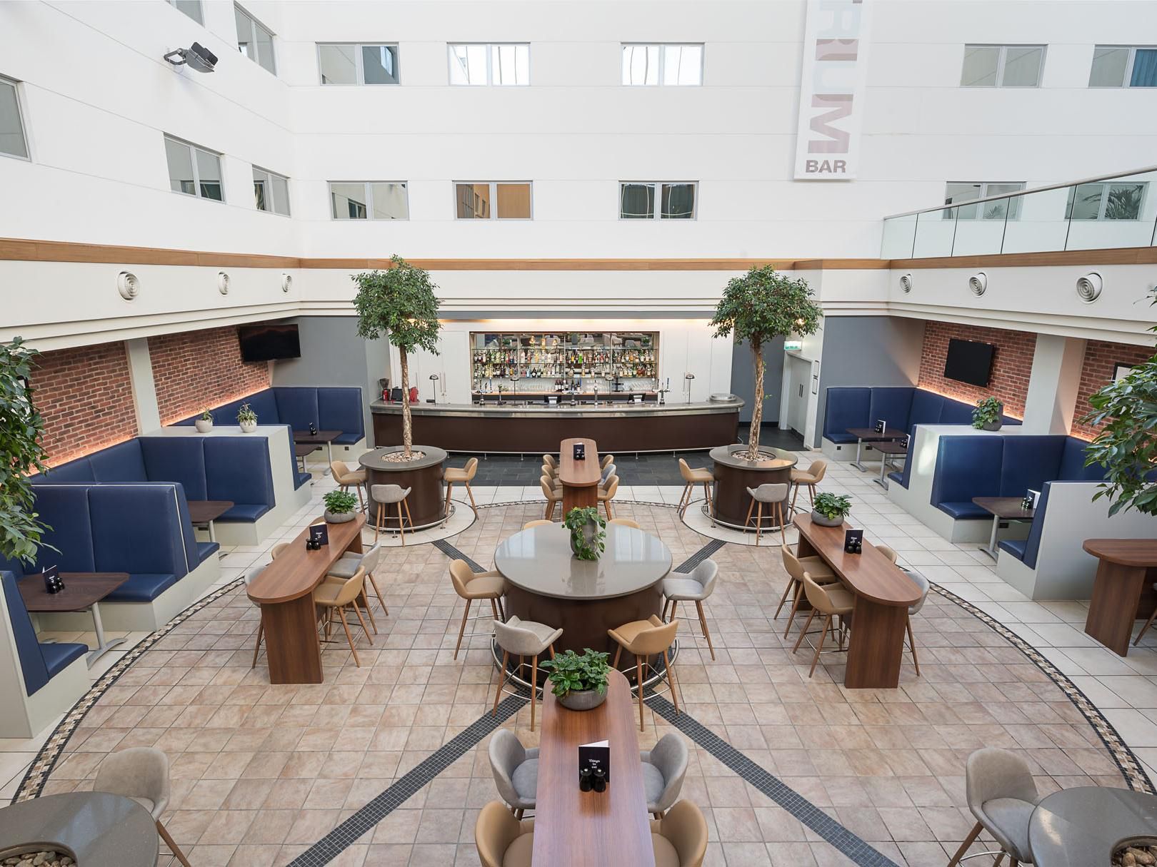 Our restaurant open daily from 7.00 to 10.30 for a delicious items from our menu. The Atrium Bar is open all day serving Tea & Coffee, All Day Dining Menu for small informal meeting or drinks.
