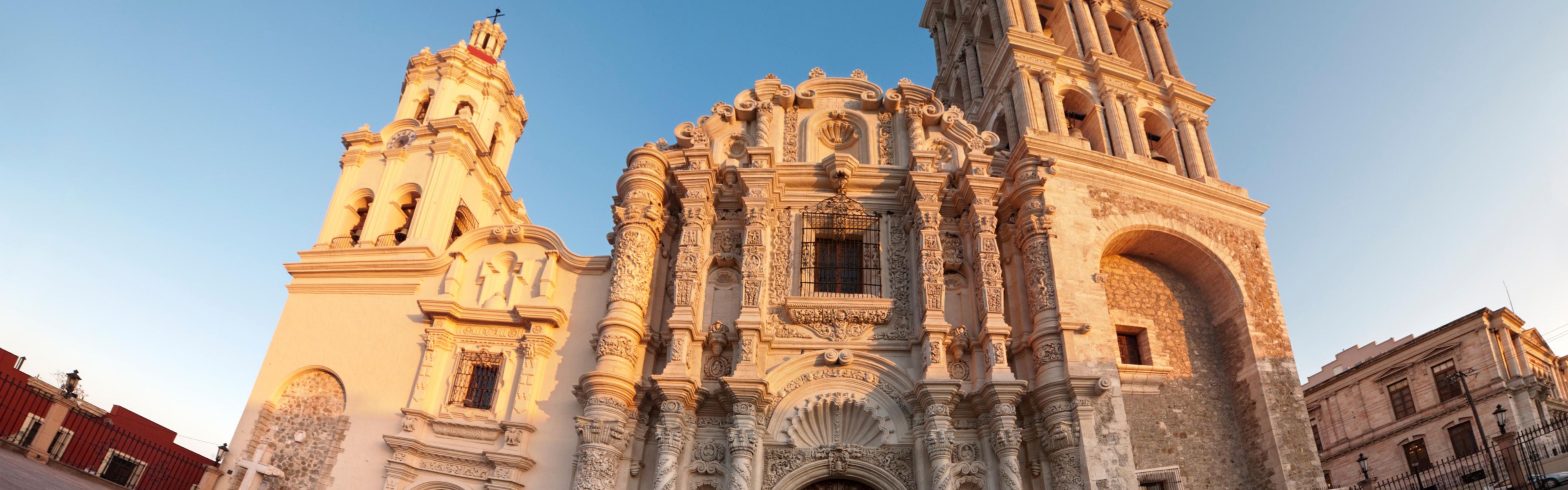 Discover the architectural jewel of Santiago Apostle Cathedral.