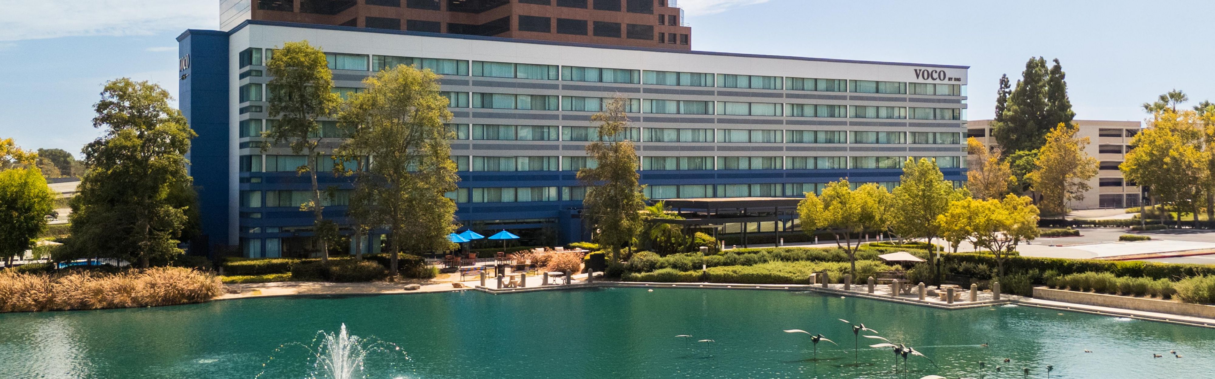 $ hotelInfo.mediaDetails.welcomePhotos.primaryPhoto.caption}