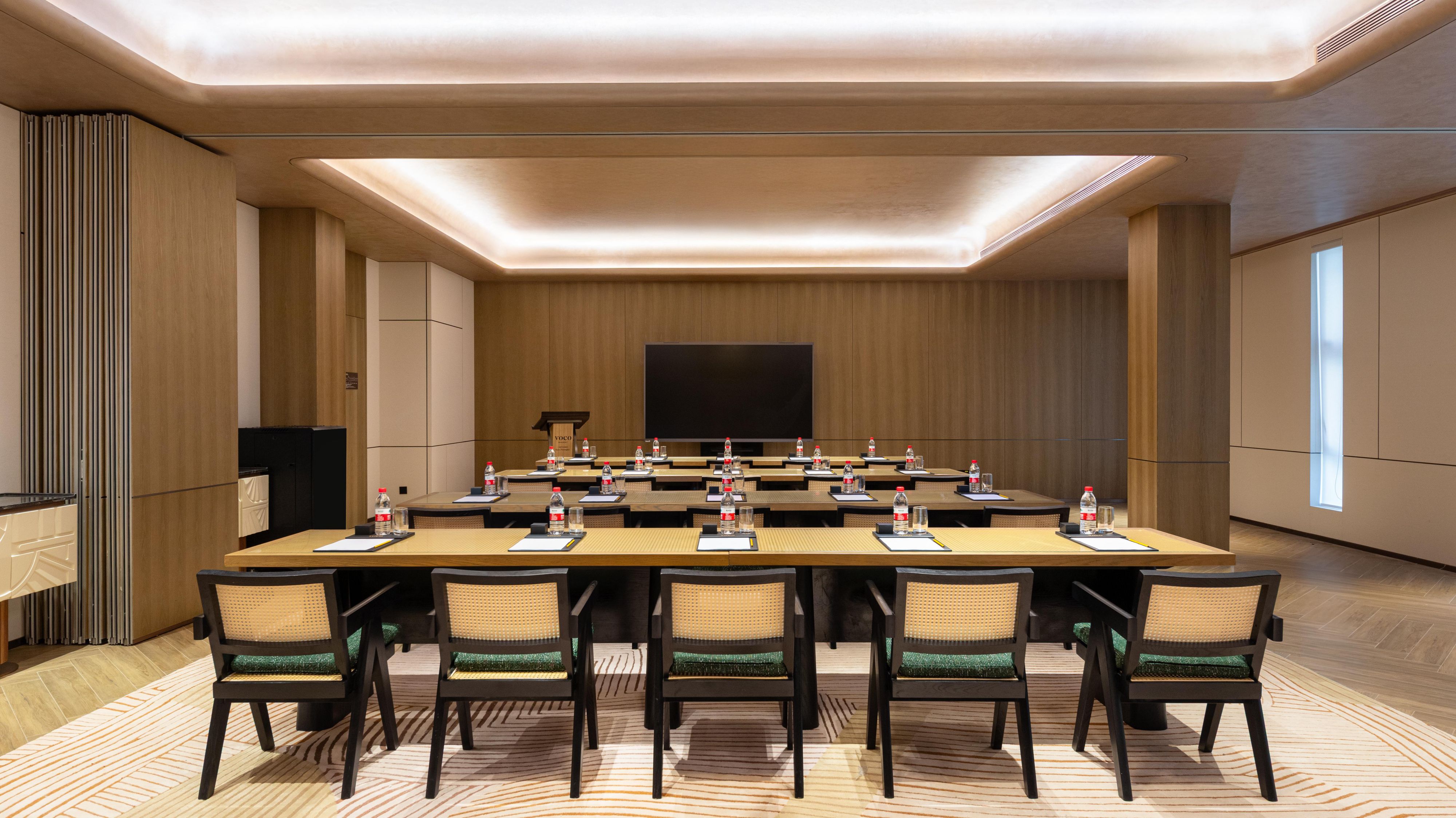 voco Sanya Hotels Meetings & Events