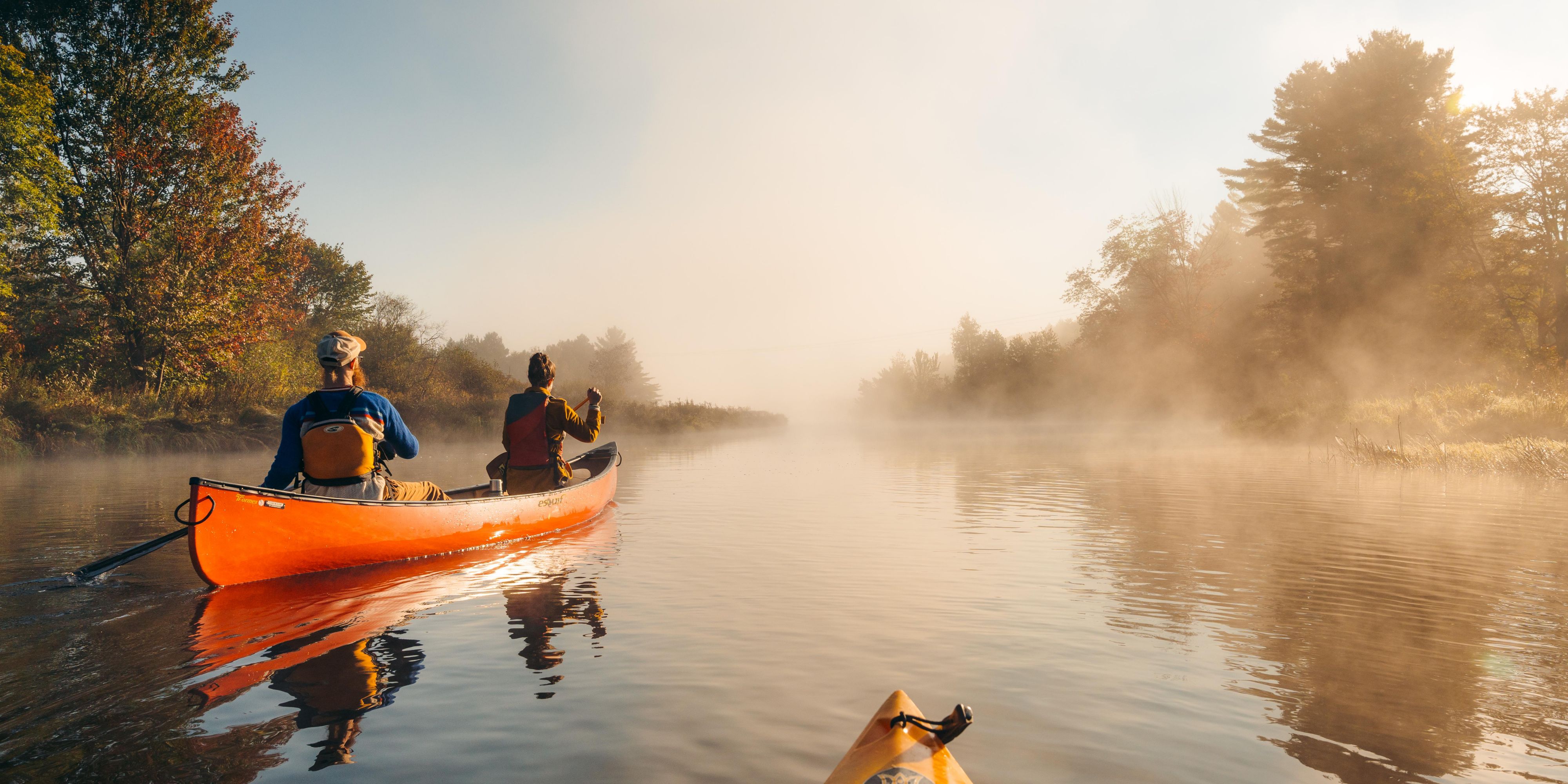 Explore the pristine waters of the Adirondacks with easy boat rentals right at the hotel. voco Saranac Lake NY - Waterfront offers guests direct access to adventure and tranquility on the lake.