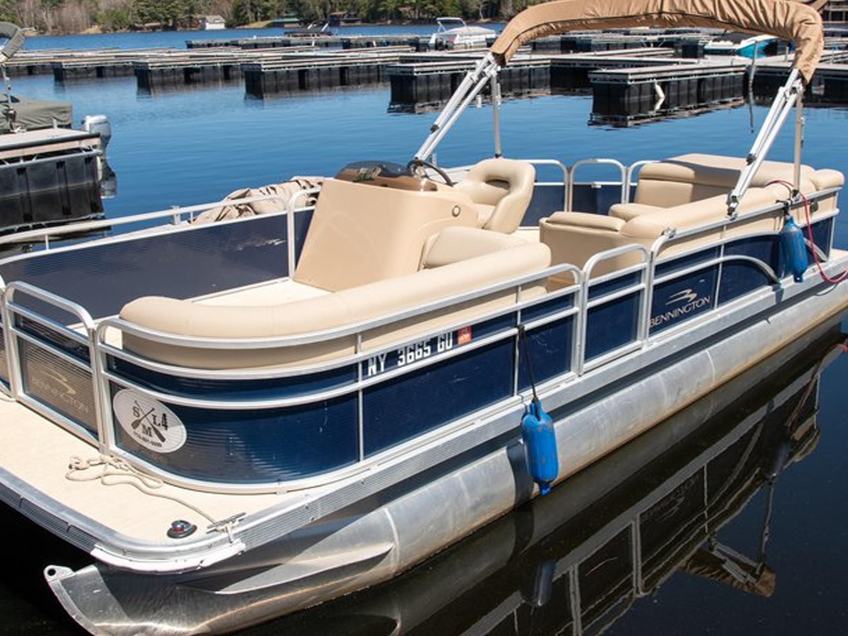 Take a day trip with a pontoon boat