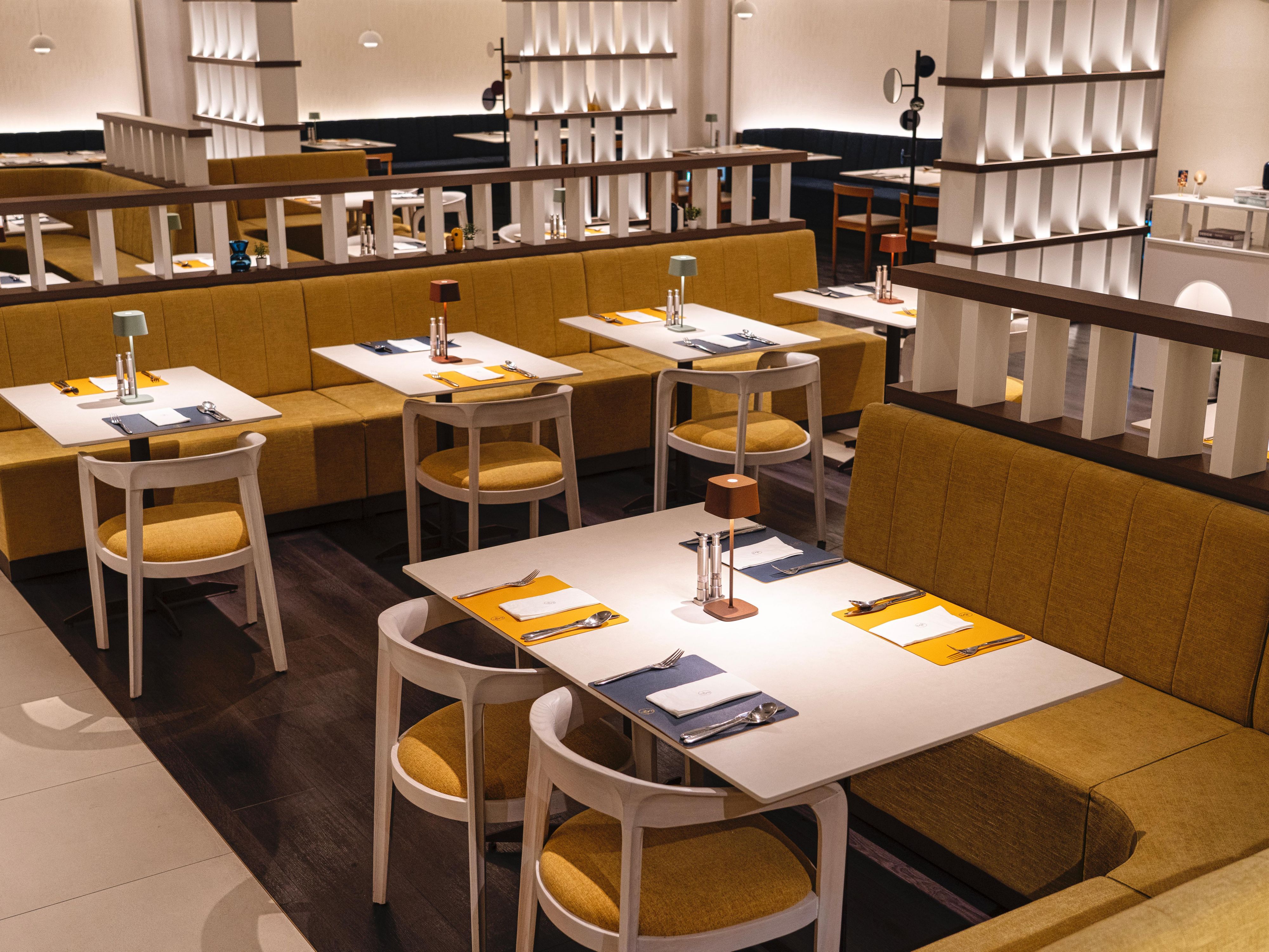 Flavours from around the world come alive at Amarillo. Renowned chefs craft an array of multicultural dishes with the finest gourmet ingredients, as each bite is a celebration. Sip from an extensive drinks menu while gazing at Gangnam’s skyline. A feast for the senses, Amarillo invites you to savour the essence of voco life in every moment.