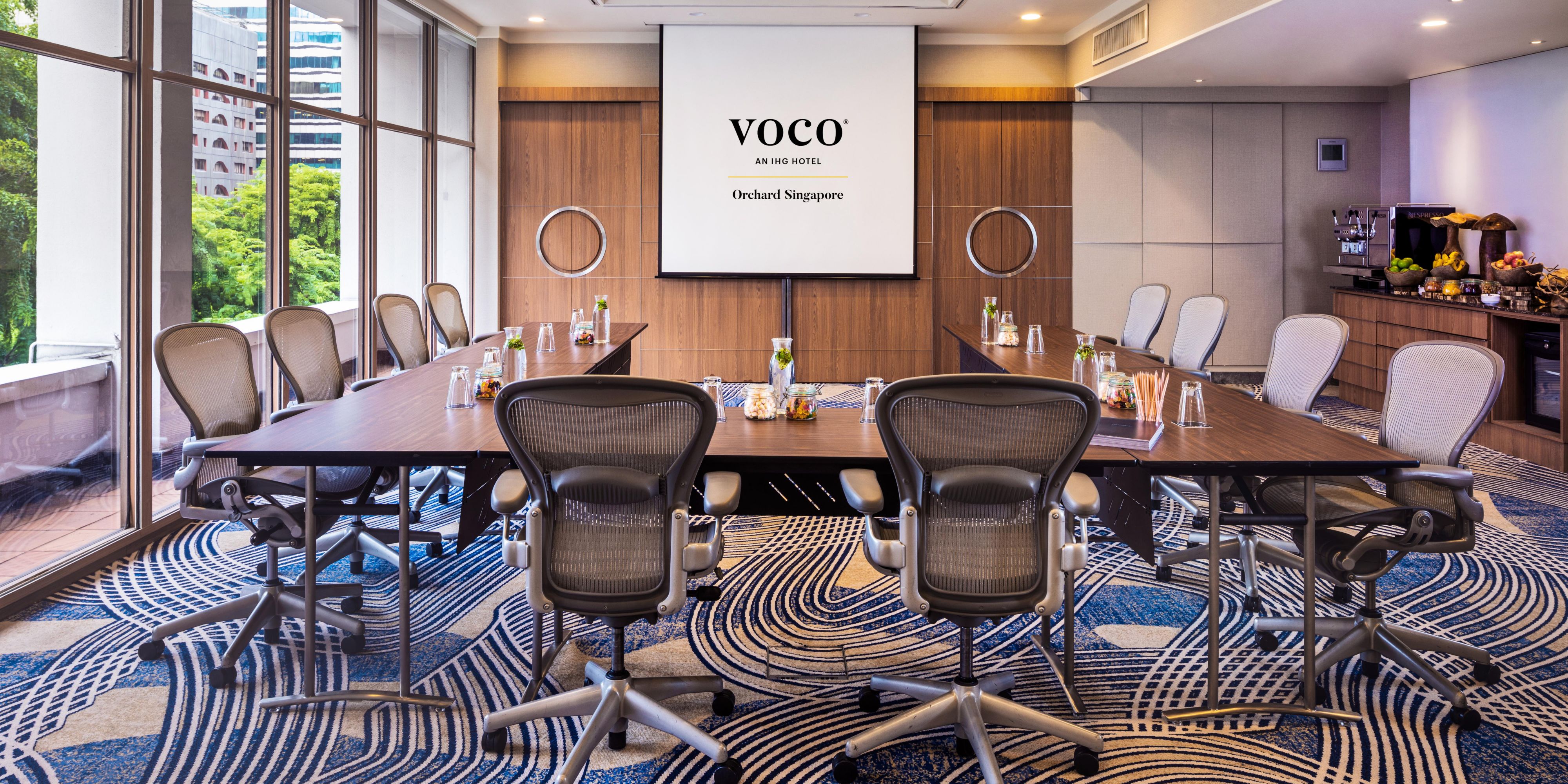 Find the perfect venue for your conference in our smart, versatile meeting rooms. We've got all the latest tech and stylish menus tailored to any event. Let our welcoming hosts make your experience stress - free from start to finish.
