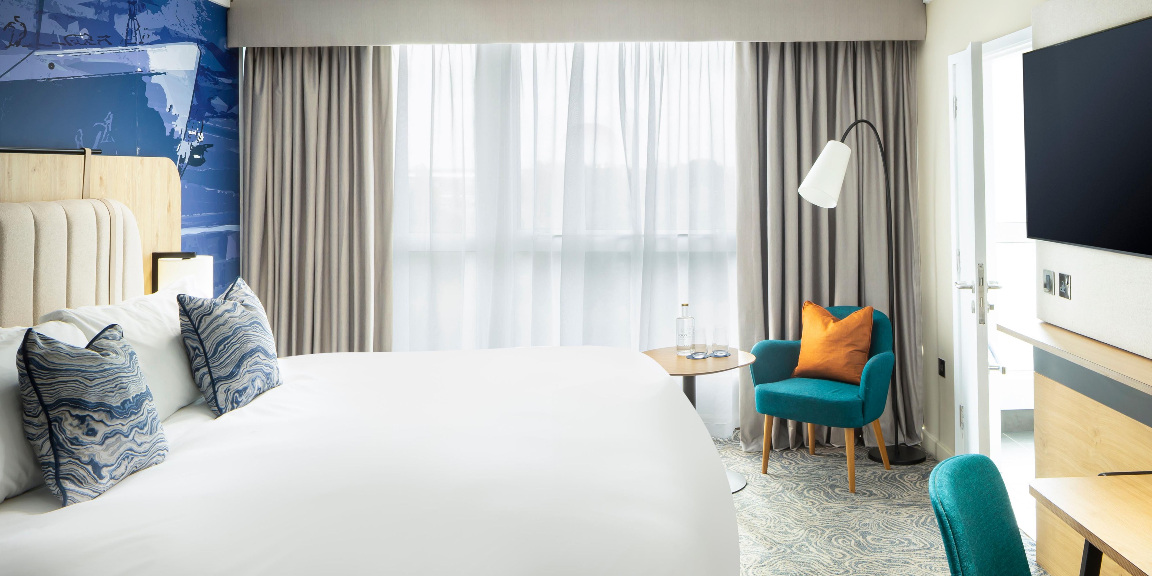 Nestled just steps away from Southampton's iconic cruise terminals, voco Southampton offers the perfect location to unwind before your voyage. Enjoy direct access to the terminals, ensuring a seamless and stress-free start to your cruise adventure.
