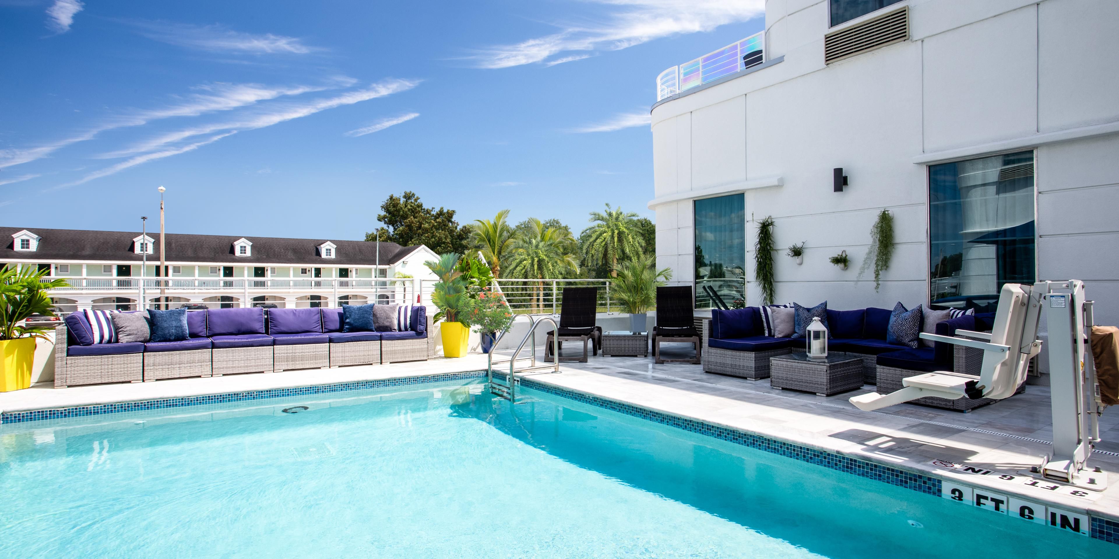 Relax in the warm Florida sunshine or take a swim in our sparkling outdoor pool on the second floor. Kick back on the luxurious lounge chairs on the spacious sun deck and enjoy a cold beer or tropical cocktail from our restaurant and bar. Our St. Augustine hotel is designed for peaceful relaxation on the Florida coast.