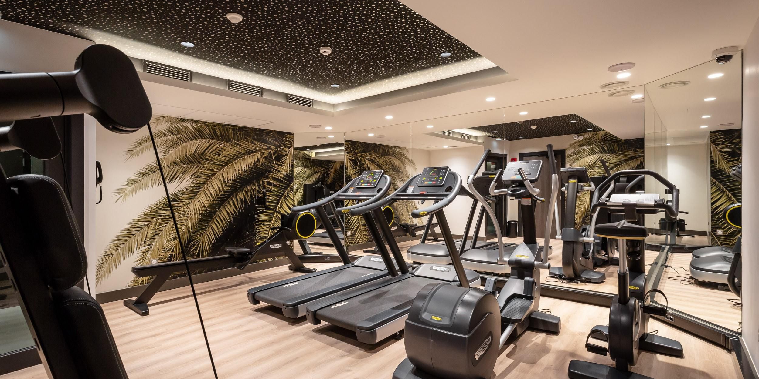 There’s no need to skip your workout while you’re here. Our fitness centre has rowing machines, stationary bikes and treadmills.