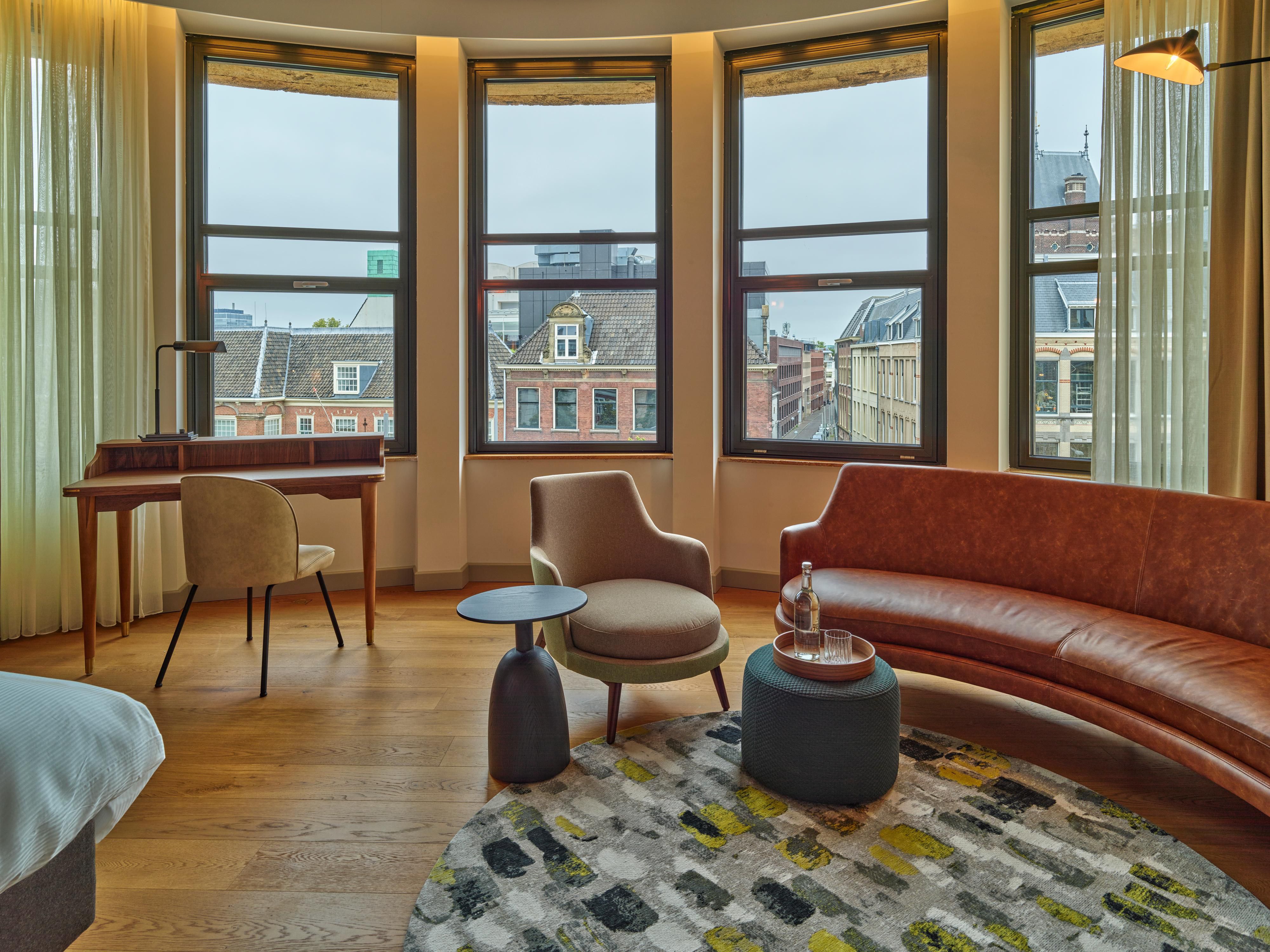 voco The Hague offers a diverse selection of room categories to suit all needs, from budget-friendly standard rooms to luxurious suites with stunning city views and balconies. Whether you're looking for a cozy space or a more opulent experience, our rooms provide comfort and style for every type of traveler, alone or accompanied.