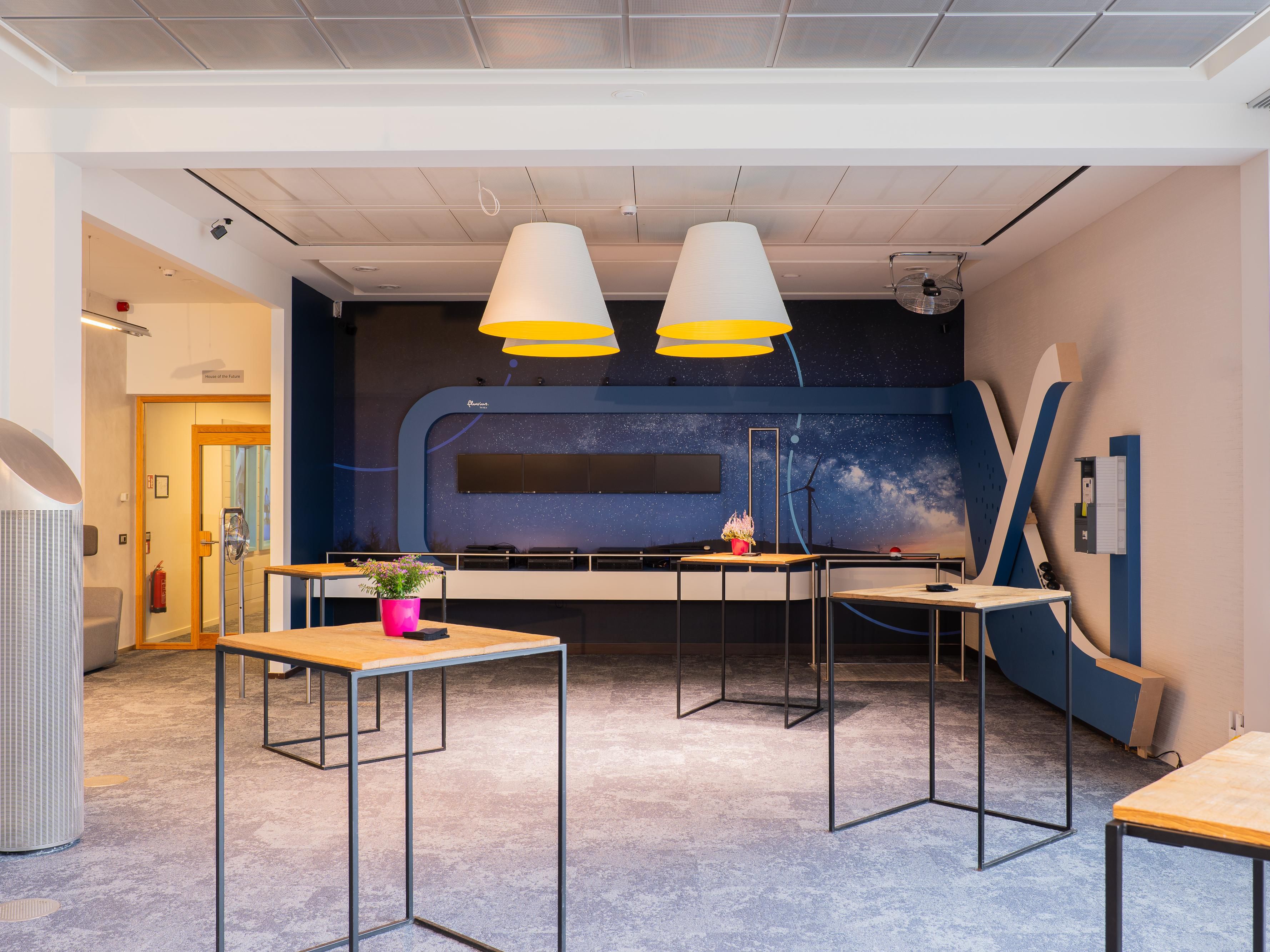 Voco meeting room 