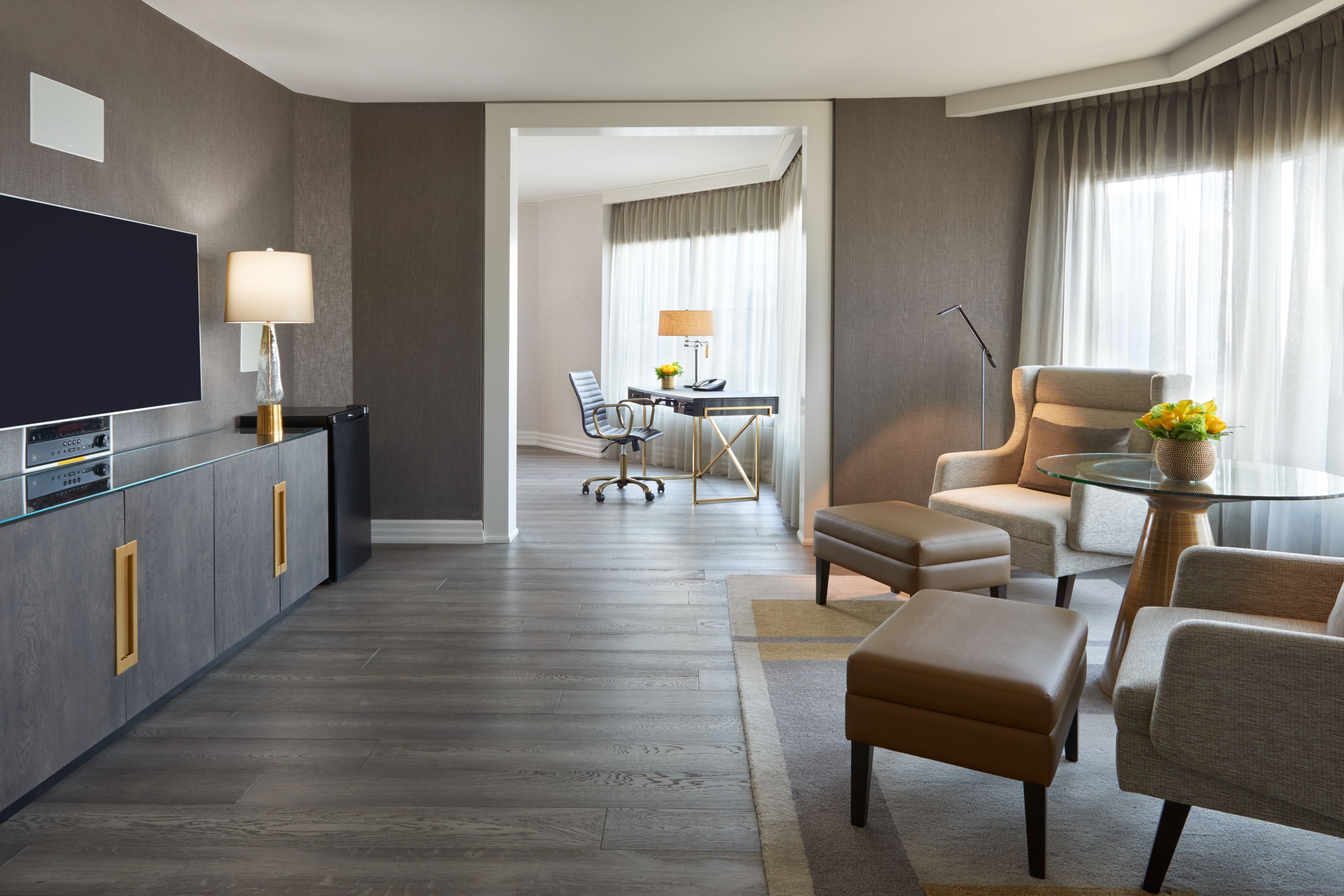 Presidential suite living area.